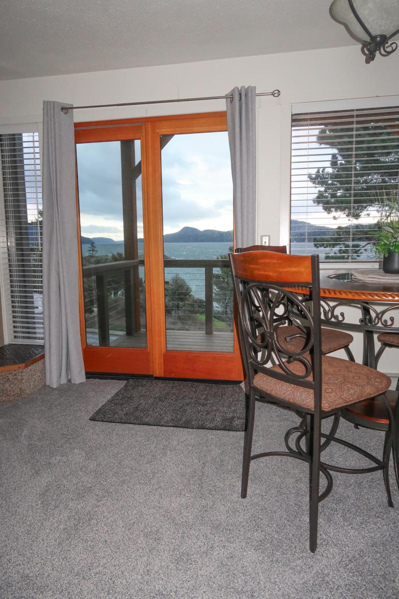 The Landmark Inn On Orcas Island Eastsound Εξωτερικό φωτογραφία